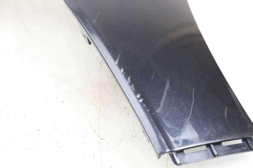 photo de Left side lower body shell KYMCO XCITING 250 (2006 - 2009) - Surface and material condition