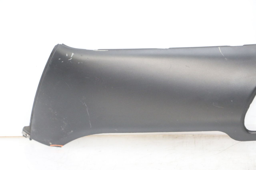 photo de LEFT LOWER FAIRING PIAGGIO XEVO - X EVO 125 (2007 - 2017) - Checked used part