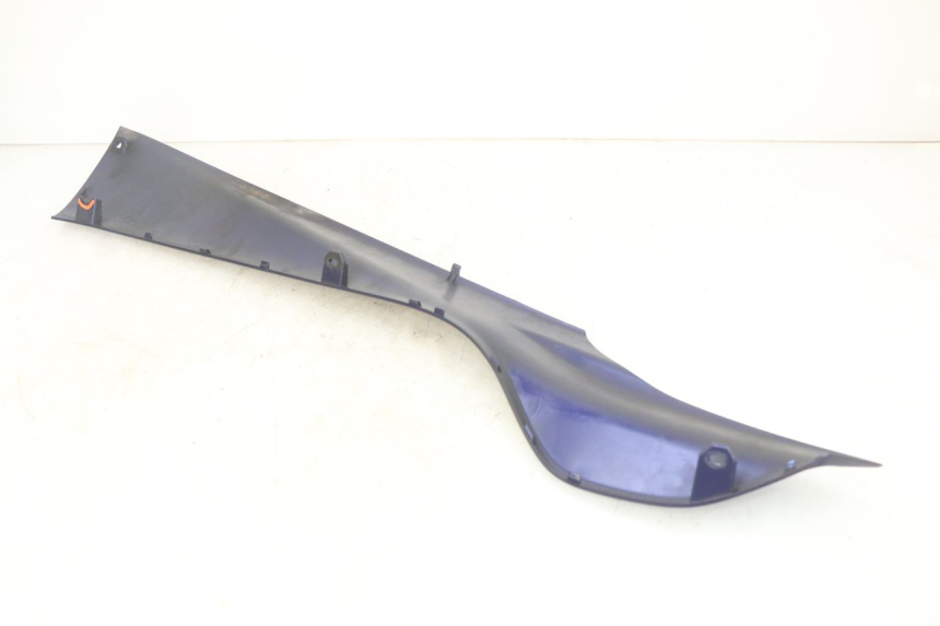 photo de LEFT LOWER FAIRING YAMAHA YP MAJESTY 400 (2004 - 2008) - Supplementary product photo