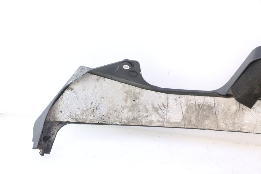 photo de LEFT BELLY PANEL YAMAHA YZF R6 600 (2008 - 2009) - Checked used part