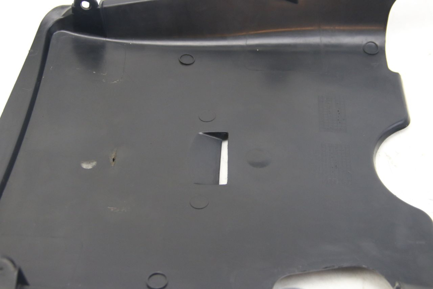 photo de LOWER FAIRING SYM JET 4 4T 50 (2018 - 2021) - Additional view of the item