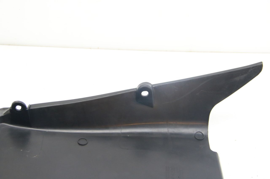photo de LOWER FAIRING SYM JET 4 4T 50 (2018 - 2021) - Distinctive features