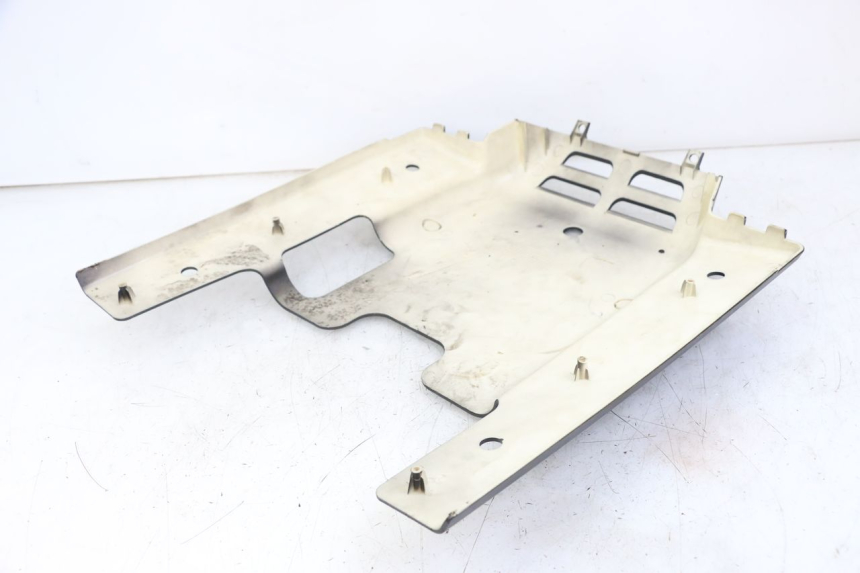 photo de BELLY PANEL JM MOTORS VX 125 (2022 - 2025) - Technical close-up