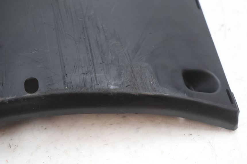 photo de LOWER PART OF THE BODY PEUGEOT KISBEE 2T 50 (2018 - 2022) - Technical close-up