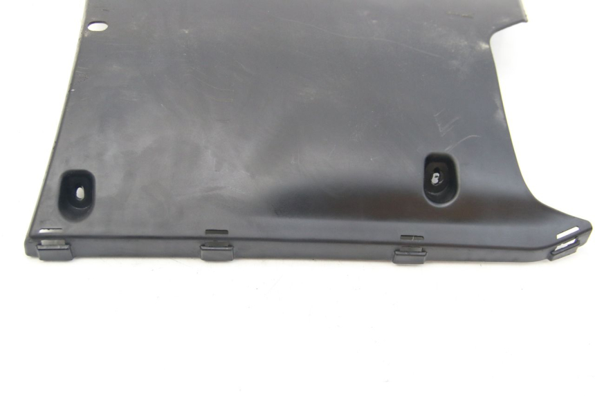 photo de LOWER PART OF THE BODY PEUGEOT KISBEE 4T 50 (2018 - 2022) - Alternative perspective