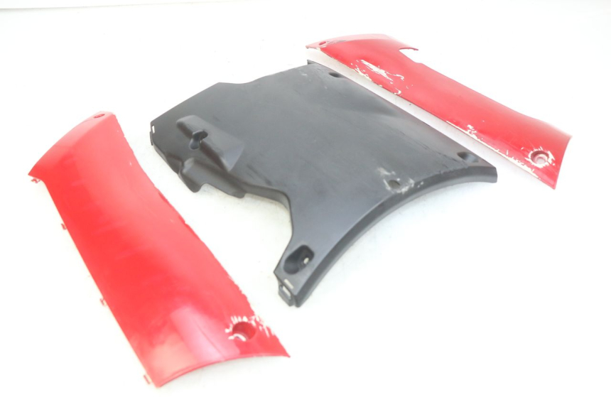 photo de LOWER PART OF THE BODY PEUGEOT KISBEE 4T 50 (2018 - 2022) - Component detail