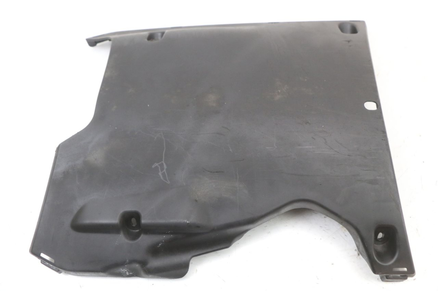 photo de LOWER PART OF THE BODY PEUGEOT KISBEE 4T 50 (2018 - 2022) - Product overview