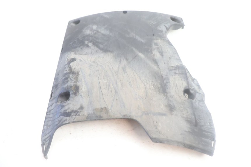 photo de LOWER PART OF THE BODY PEUGEOT KISBEE 4T 50 (2018 - 2022) - Component detail