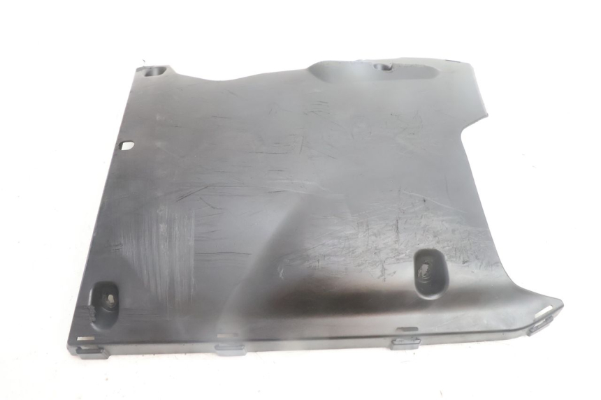 photo de BELLY PANEL PEUGEOT KISBEE 4T 50 (2010 - 2017) - Main view