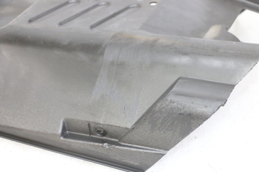 photo de BELLY PANEL KYMCO DINK 4T 50 (2007 - 2018) - Fixing points details