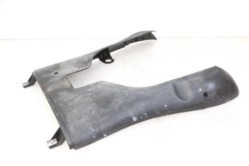 photo de BELLY PANEL PIAGGIO LIBERTY 4T 50 (2009 - 2015) - Zoom on usage condition