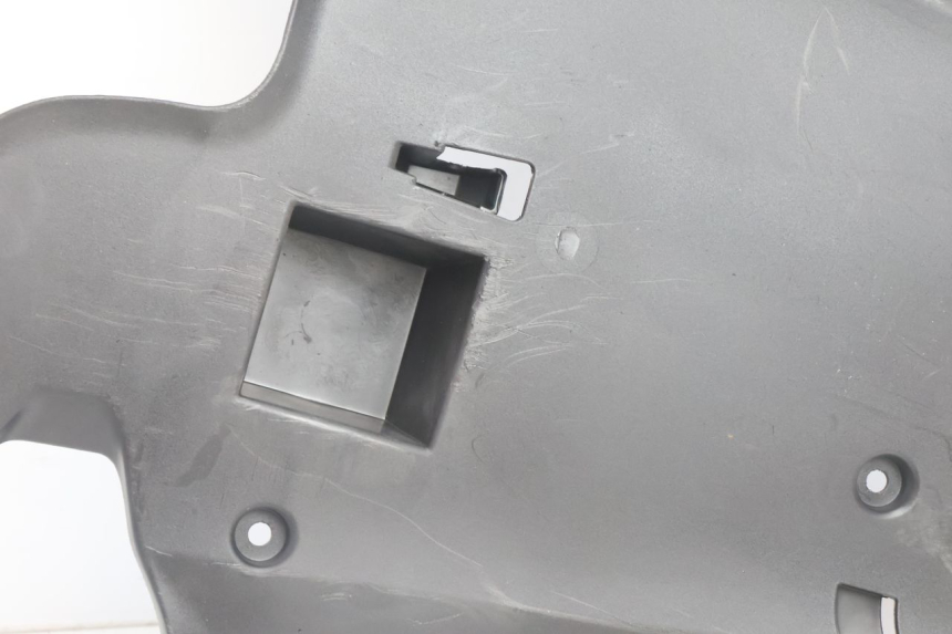 photo de BELLY PANEL YAMAHA N-MAX NMAX 125 (2021 - 2024) - Alternative perspective