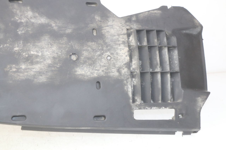 photo de LOWER PART OF THE BODY SELECT UP OCTALIS 125 (2007 - 2012) - Fixing points details