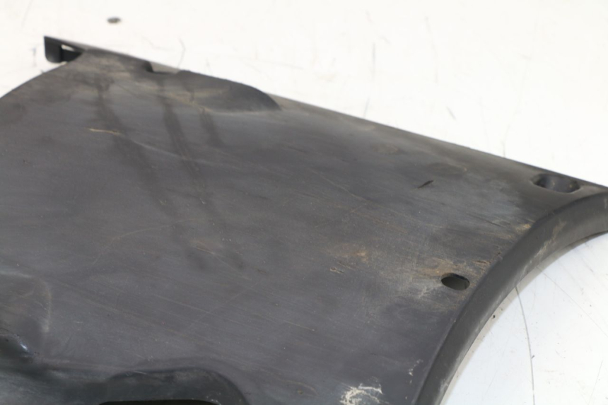 photo de BELLY PANEL PEUGEOT KISBEE 4T 50 (2010 - 2017) - Zoom on usage condition