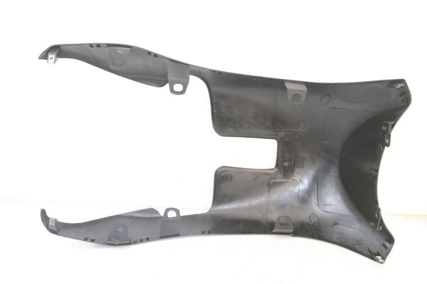 photo de LOWER PART OF THE BODY PIAGGIO ZIP 2T 50 (2009 - 2019) - Technical close-up