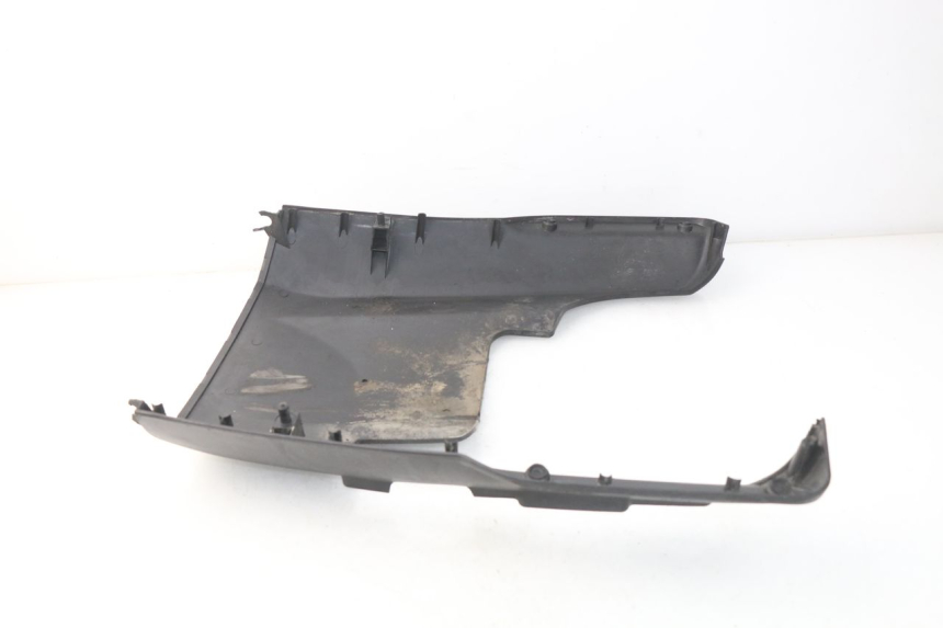 photo de BELLY PANEL KEEWAY PIXEL 50 (2008 - 2011) - Fixing points details