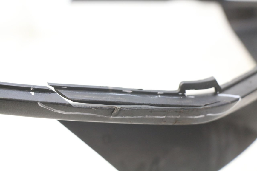 photo de LOWER PART OF THE BODY PEUGEOT SATELIS COMPRESSOR K15 125 (2006 - 2009) - Alternative perspective