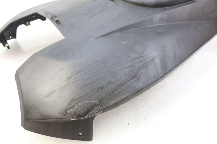 photo de LOWER PART OF THE BODY PEUGEOT SATELIS COMPRESSOR K15 125 (2006 - 2009) - Fixing points details