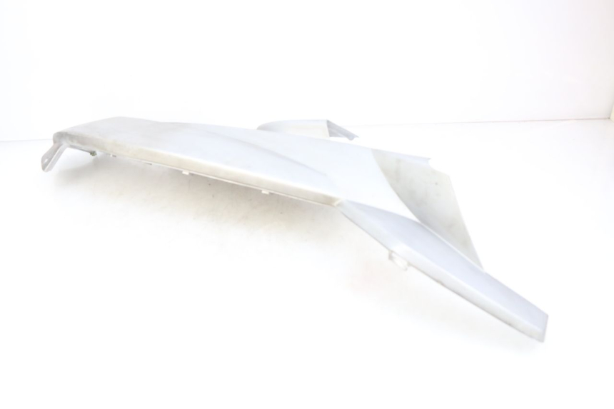 photo de LOWER FAIRING PEUGEOT SATELIS 125 (2010 - 2012) - Detailed visual inspection