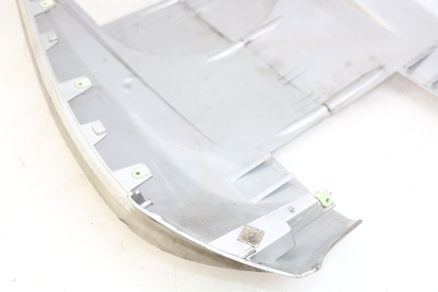 photo de LOWER FAIRING PEUGEOT SATELIS 125 (2010 - 2012) - Alternative perspective