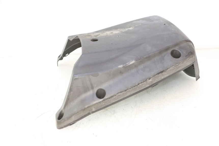 photo de BELLY PANEL YAMAHA SLIDER 50 (1999 - 2004) - Fixing points details