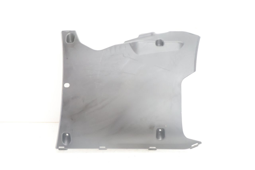 photo de BELLY PANEL PEUGEOT STREETZONE NAKED 2T 50 (2014 - 2018) - Zoom on usage condition