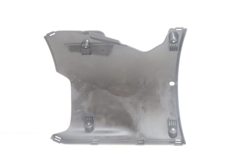 photo de BELLY PANEL PEUGEOT STREETZONE NAKED 2T 50 (2014 - 2018) - Technical close-up