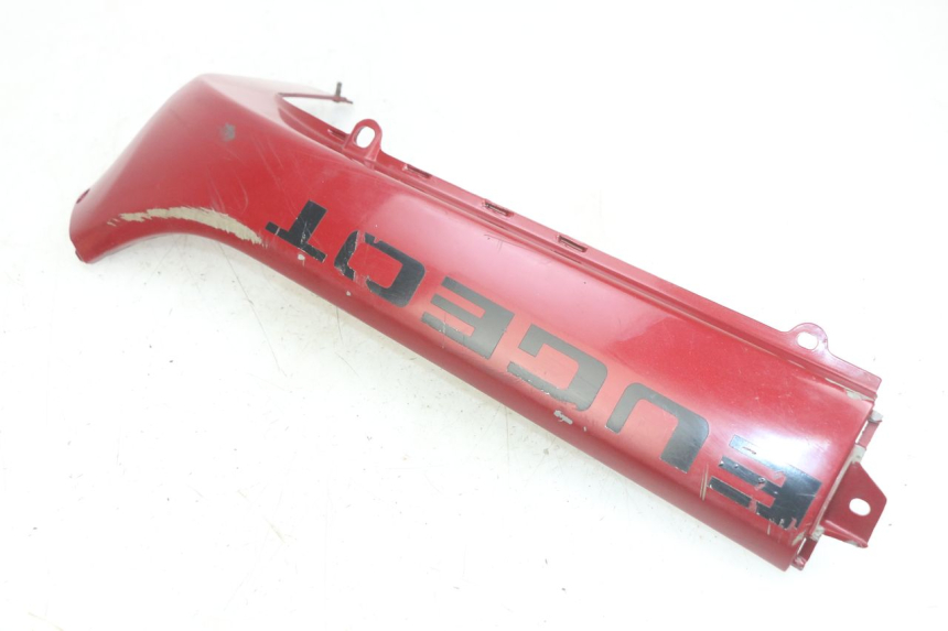 photo de LOWER BODY SHELL PEUGEOT SV 125 (1991 - 1994) - Surface and material condition