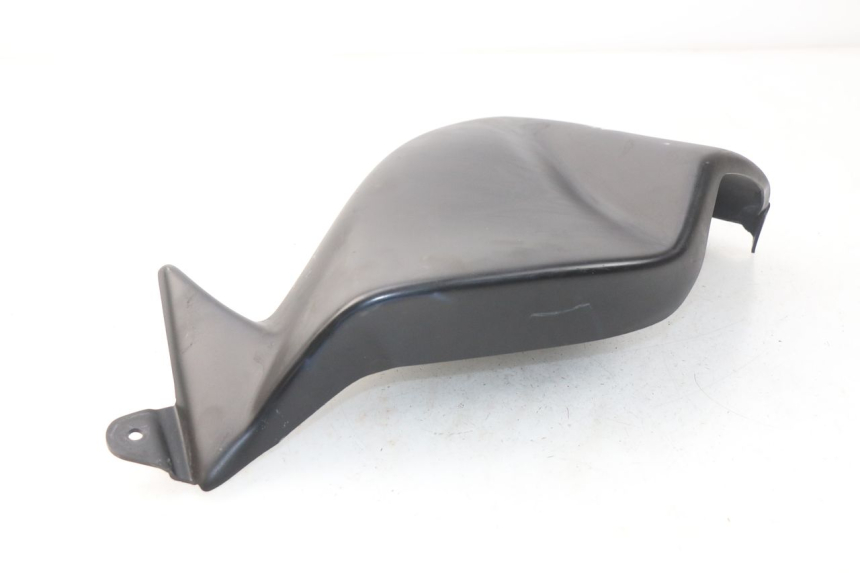 photo de BELLY PANEL YAMAHA TDM ABS 900 (2002 - 2014) - Fixing points details