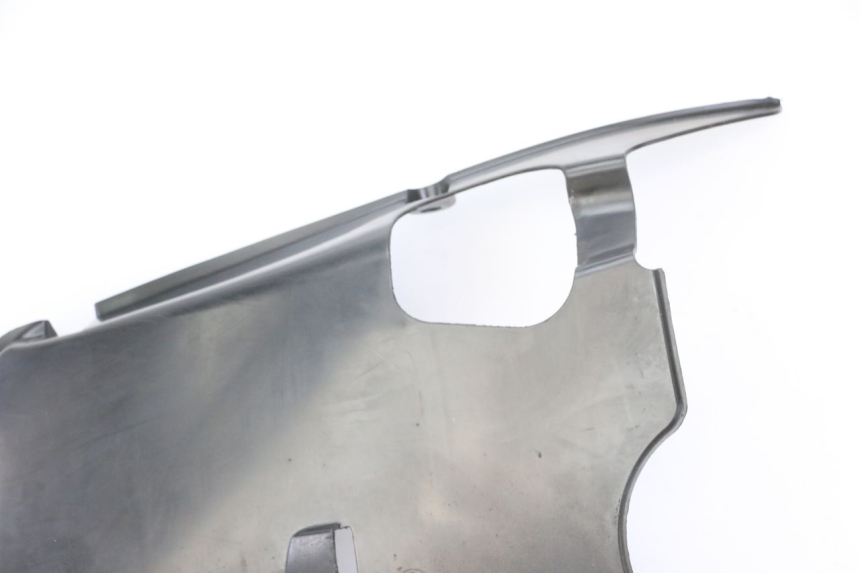 photo de BELLY PANEL PEUGEOT TWEET 4T 50 (2018 - 2022) - Fixing points details