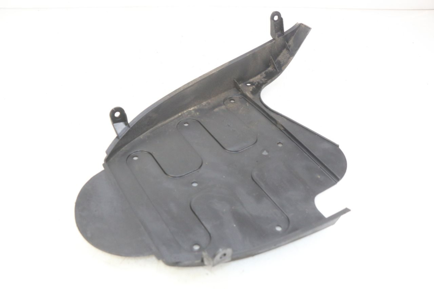 photo de LOWER FAIRING KYMCO VITALITY 2T 50 (2004 - 2010) - Zoom on usage condition