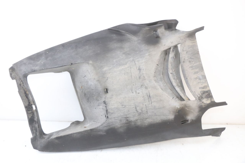 photo de LOWER PART OF THE BODY YAMAHA XMAX X-MAX ABS 125 (2017 - 2020) - Main view