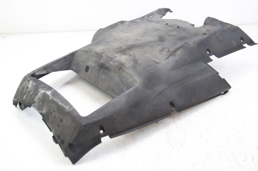 photo de LOWER FAIRING YAMAHA XMAX X-MAX 125 (2006 - 2009) - Alternative perspective