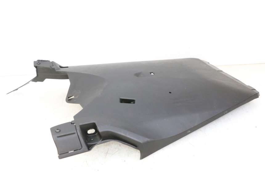 photo de BELLY PANEL YAMAHA XMAX X-MAX 125 (2021 - 2025) - Alternative perspective