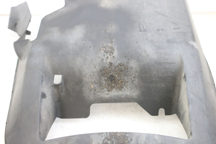 photo de LOWER BODY SHELL YAMAHA X-MAX XMAX 125 (2010 - 2013) - Additional view of the item