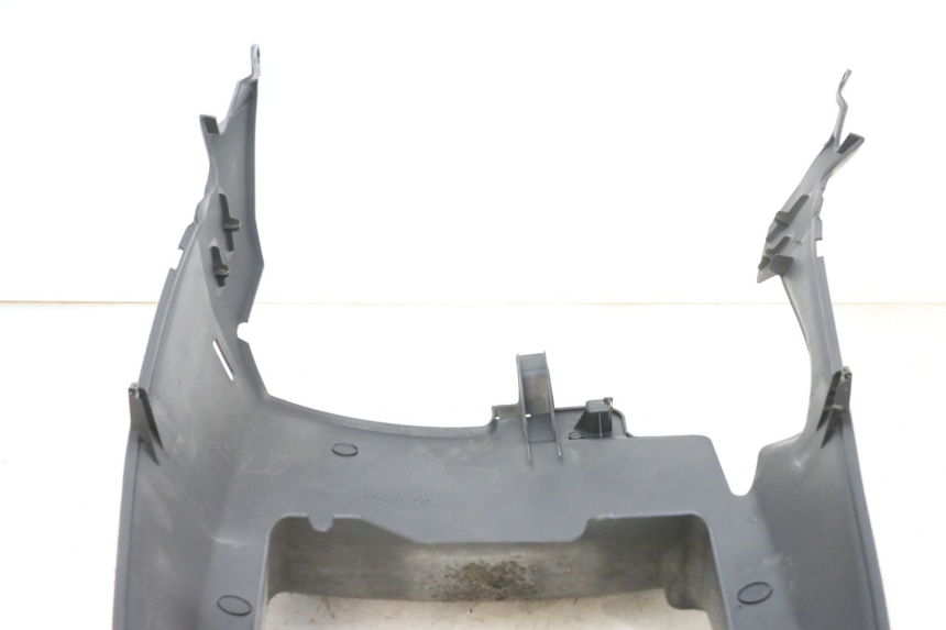 photo de LOWER BODY SHELL YAMAHA X-MAX XMAX 125 (2010 - 2013) - Alternative perspective