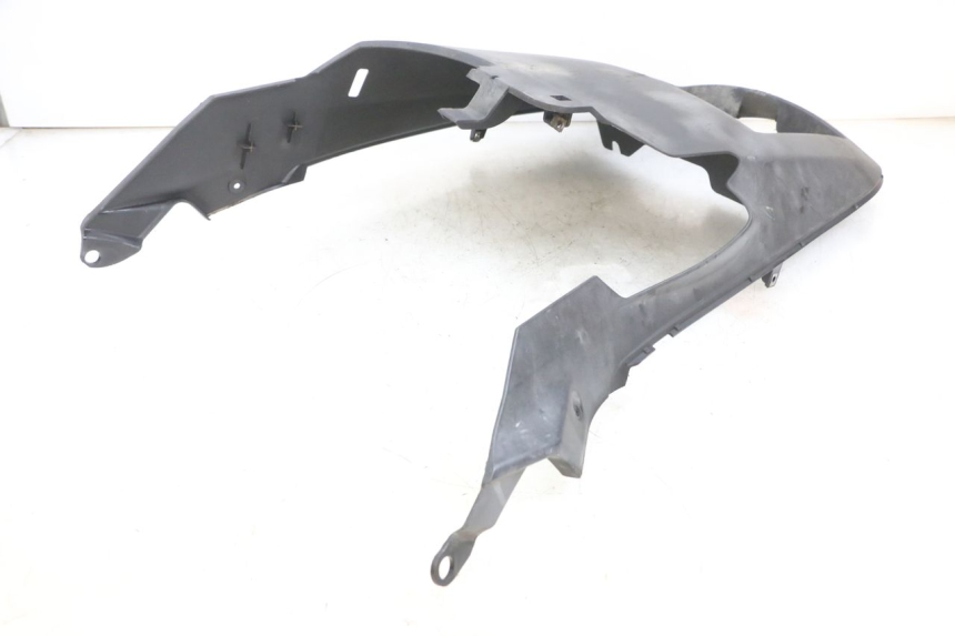 photo de LOWER BODY SHELL YAMAHA X-MAX XMAX 125 (2010 - 2013) - Fixing points details