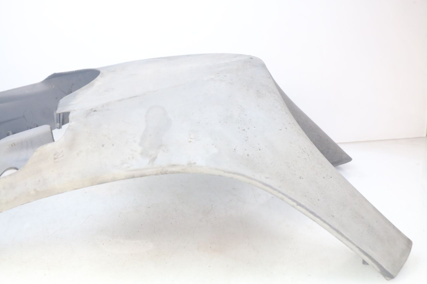 photo de LOWER BODY SHELL PIAGGIO X9 EVOLUTION 250 (2003 - 2007) - Distinctive features