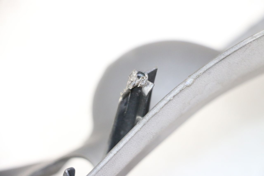 photo de LOWER BODY SHELL PIAGGIO X9 EVOLUTION 125 (2003 - 2007) - Zoom on usage condition