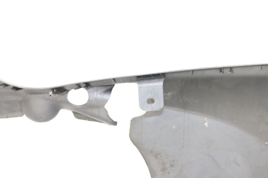 photo de LOWER BODY SHELL PIAGGIO X9 EVOLUTION 125 (2003 - 2007) - Fixing points details