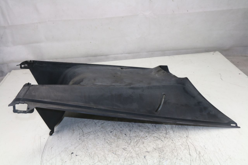 photo de BELLY PANEL YAMAHA YP MAJESTY ABS 400 (2007 - 2009) - Alternative perspective