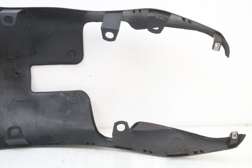 photo de LOWER BODY SHELL PIAGGIO ZIP 4T 50 (2018 - 2020) - Zoom on usage condition