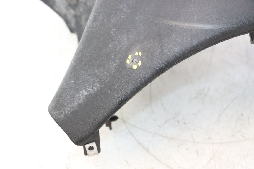 photo de LOWER BODY SHELL PIAGGIO ZIP 4T 50 (2018 - 2020) - Fixing points details