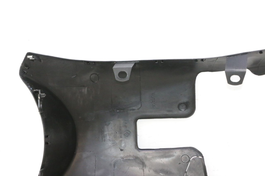 photo de BELLY PANEL PIAGGIO ZIP IGET 4T 50 (2021 - 2023) - Surface and material condition