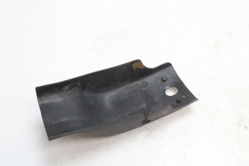 photo de MUD FLAP PEUGEOT 103 SPX CLIP 50 (1989 - 1992) - Zoom on usage condition