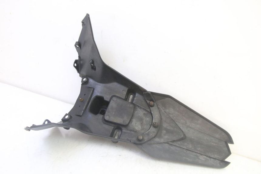 photo de REAR MUDGUARD SYM CROX 4T 50 (2016 - 2023) - Technical close-up