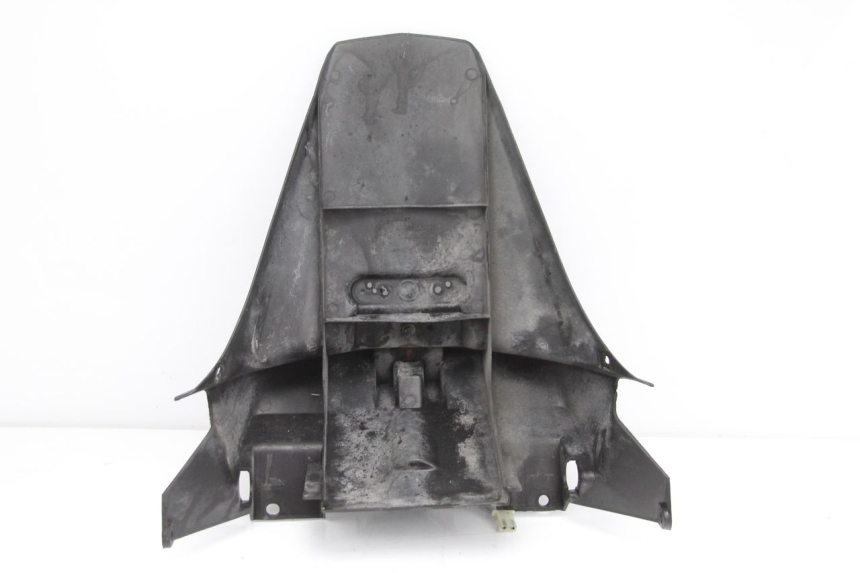 photo de MUD FLAP HONDA FES PANTHEON 125 (2003 - 2007) - Zoom on usage condition