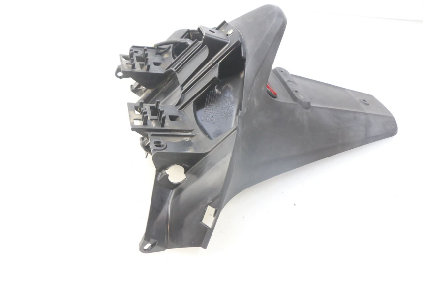 photo de REAR MUDGUARD HONDA FES S-WING SWING ABS 125 (2007 - 2015) - Technical close-up