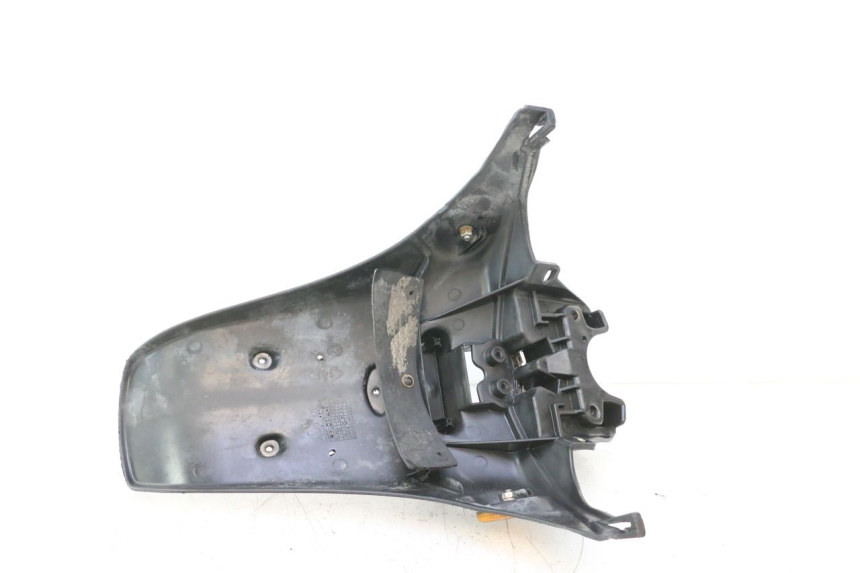 photo de REAR MUDGUARD PIAGGIO FLY 2T 50 (2004 - 2017) - Technical close-up