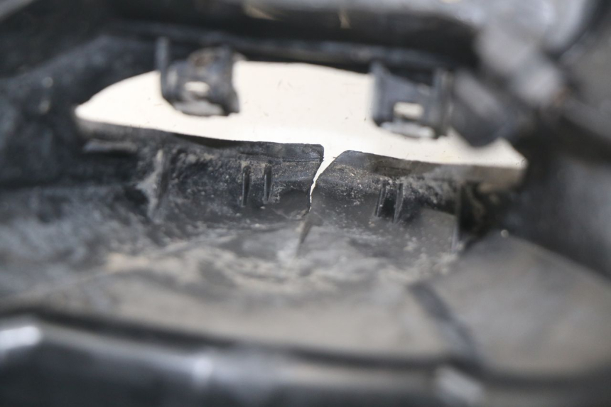 photo de MUD FLAP PIAGGIO FLY IE 125 (2012 - 2017) - Zoom on usage condition